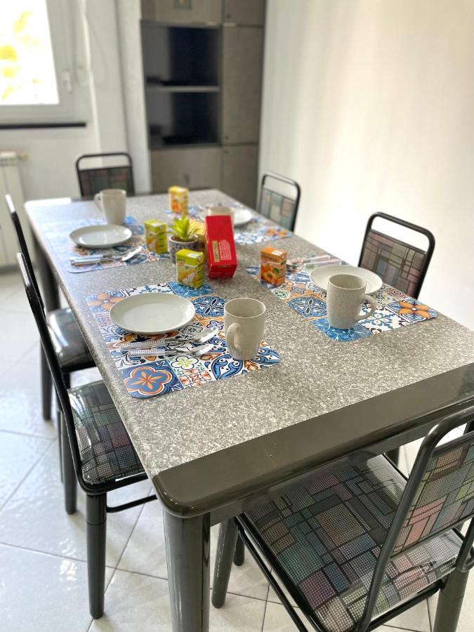 Madras Apartment San Giorgio a Cremano Esterno foto